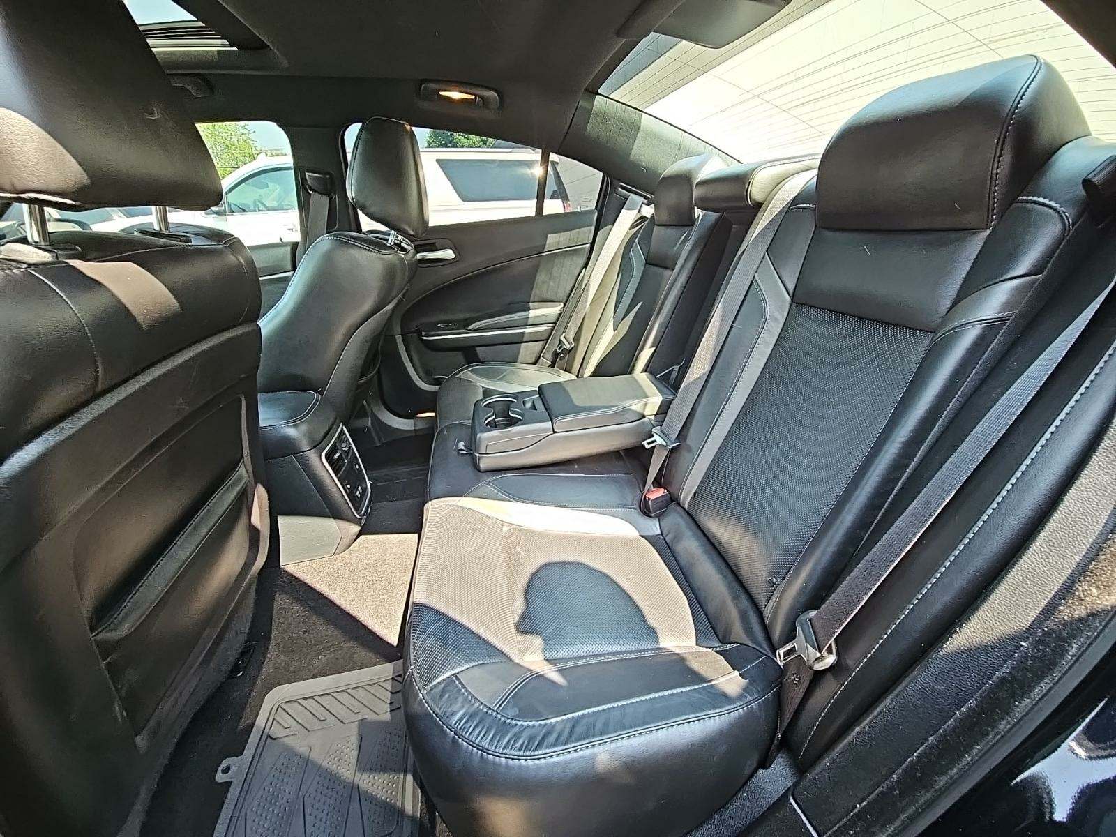 2020 Dodge Charger SXT RWD