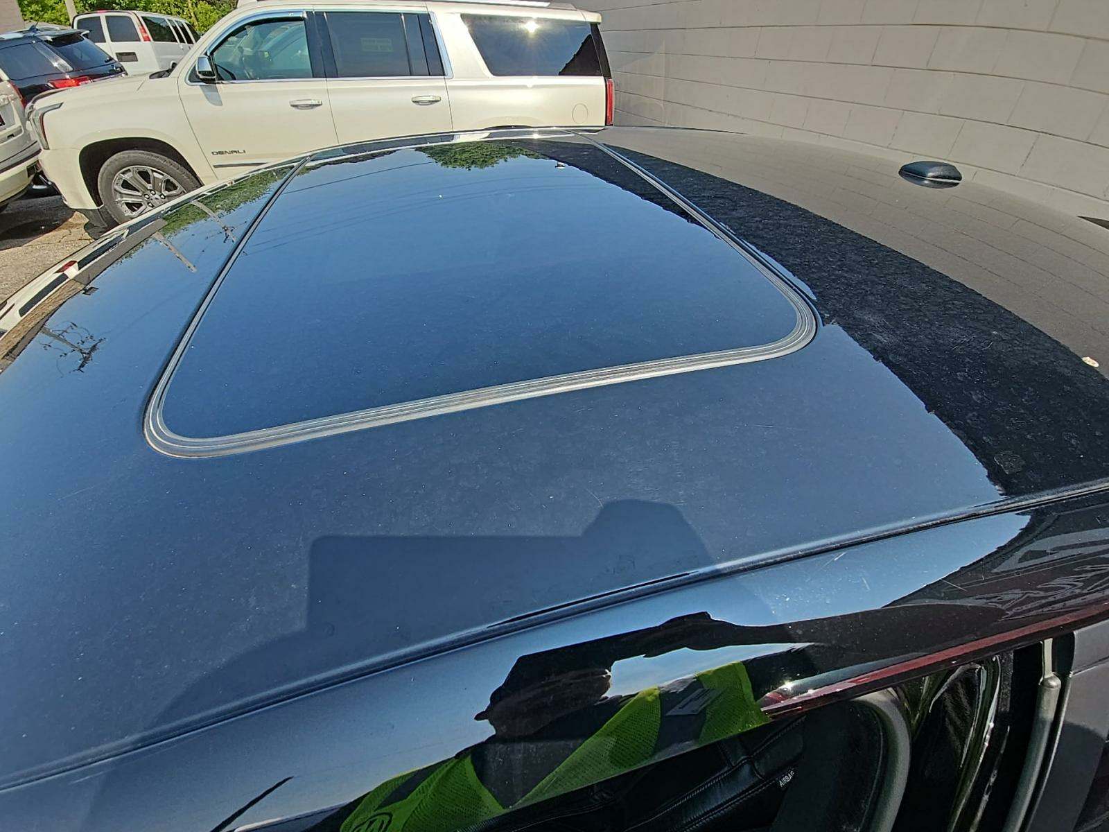 2020 Dodge Charger SXT RWD