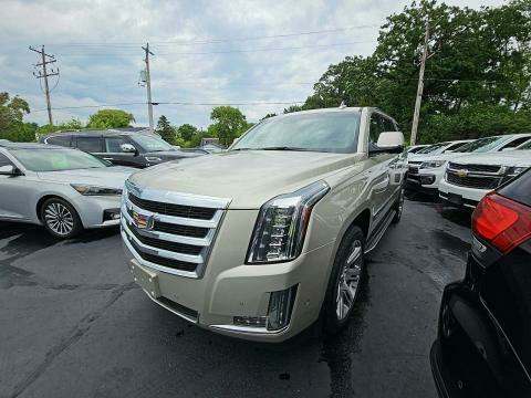 2017 Cadillac Escalade Luxury AWD