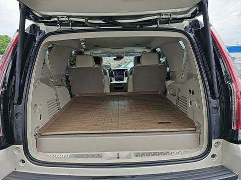 2017 Cadillac Escalade Luxury AWD