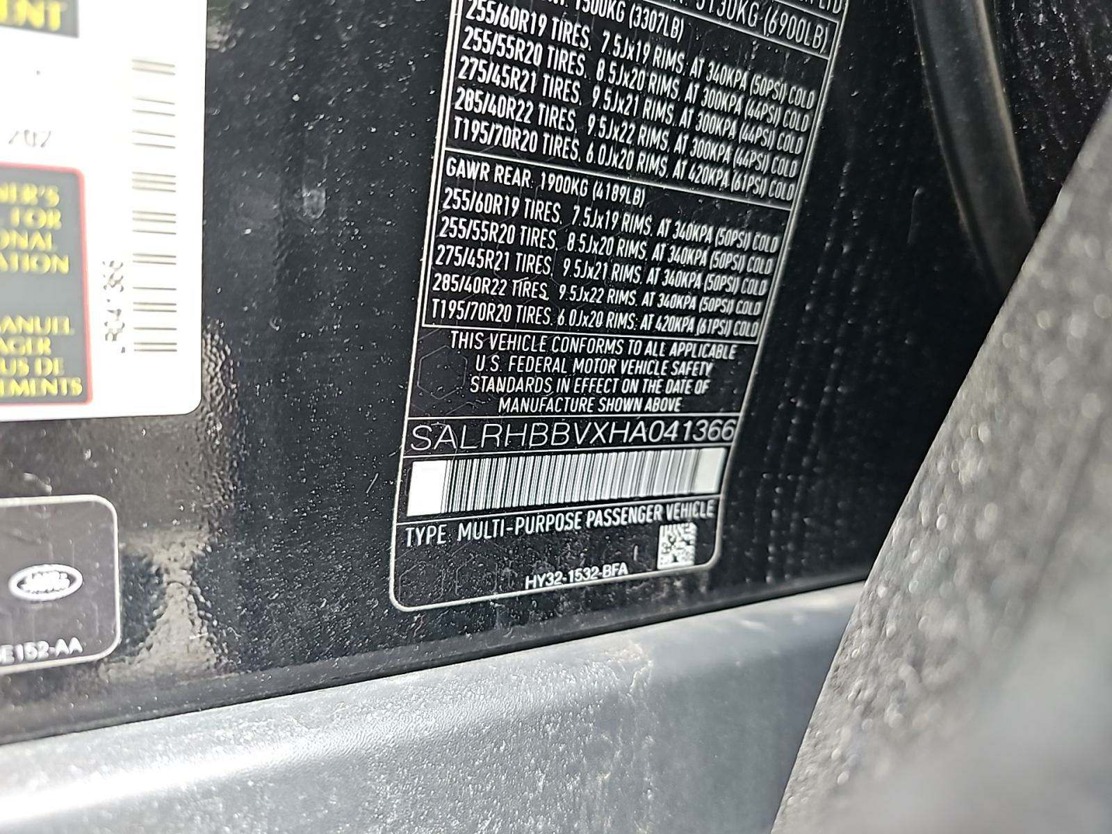 2017 Land Rover Discovery HSE Luxury AWD