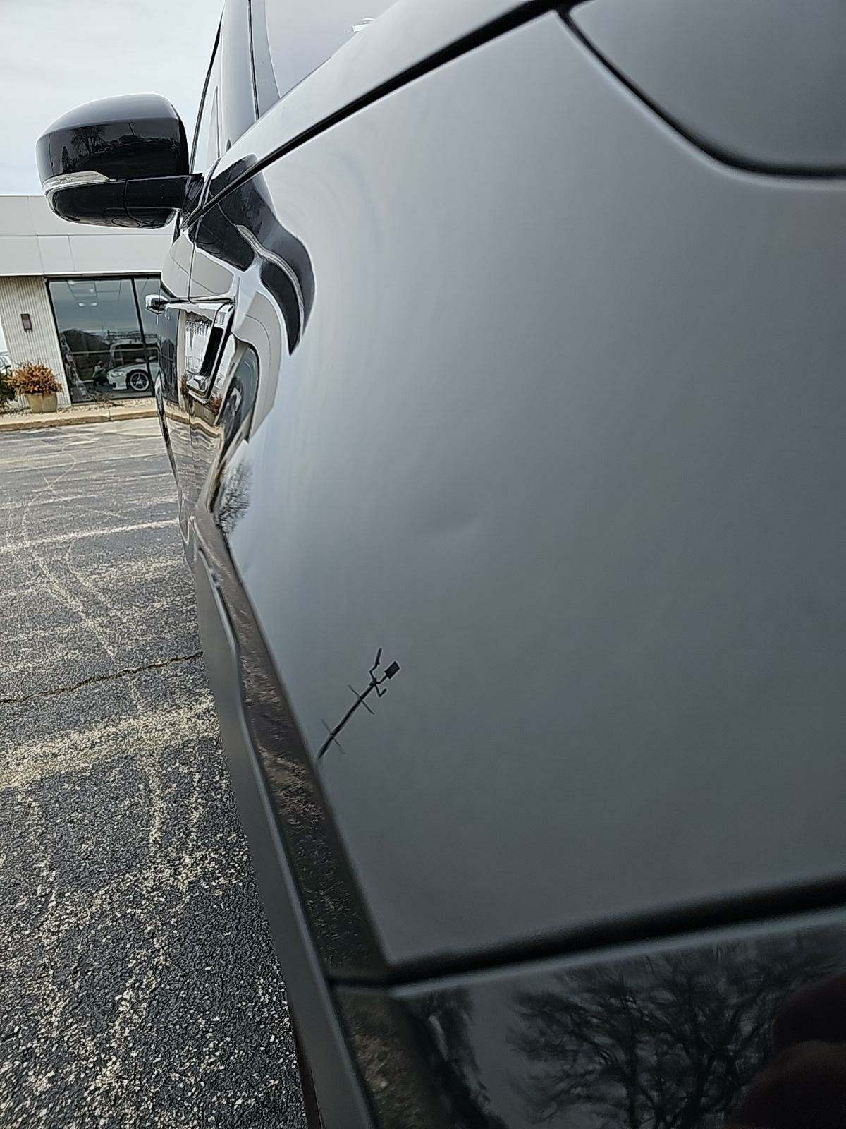 2017 Land Rover Discovery HSE Luxury AWD