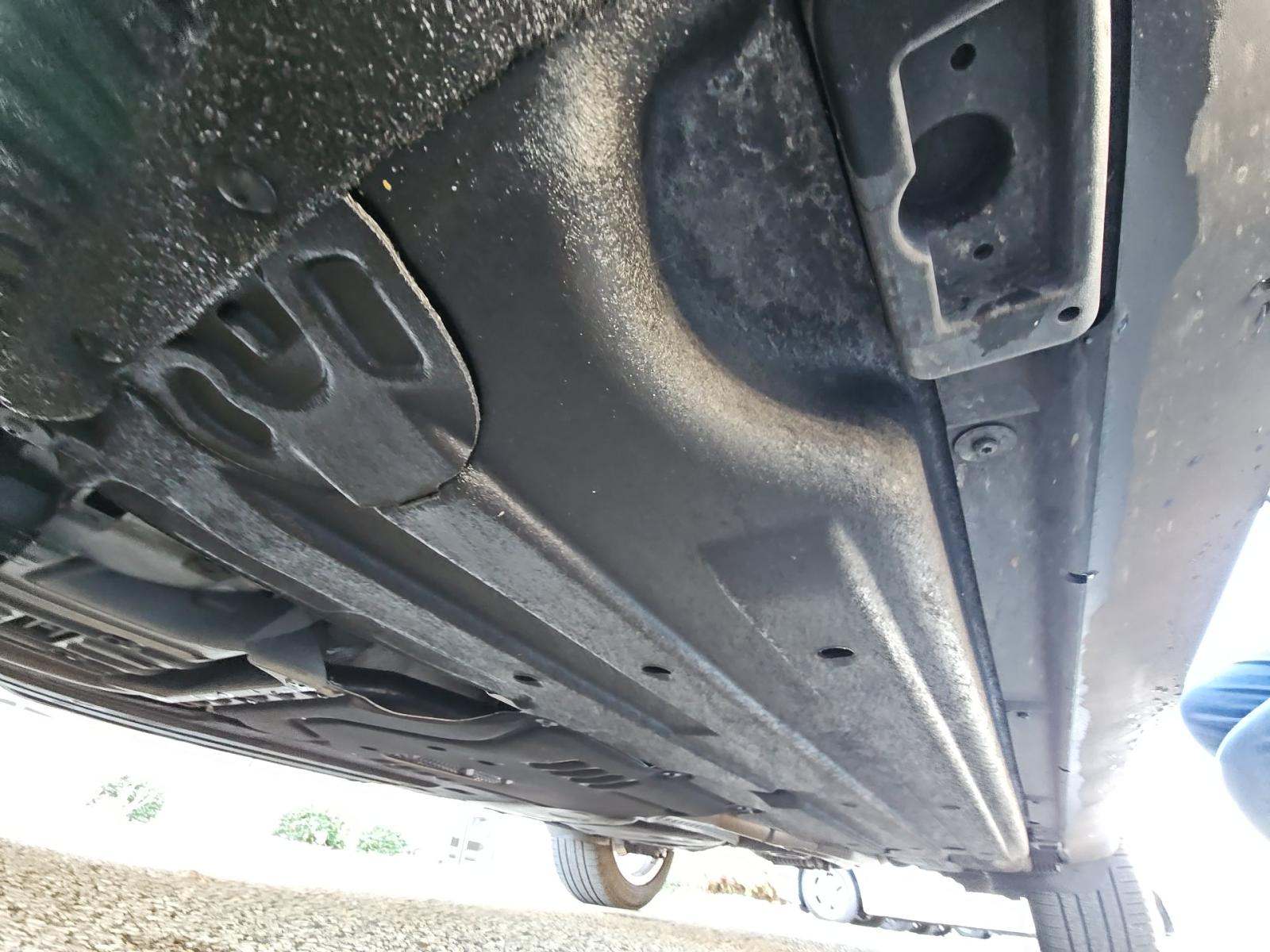 2022 Porsche Macan Base AWD