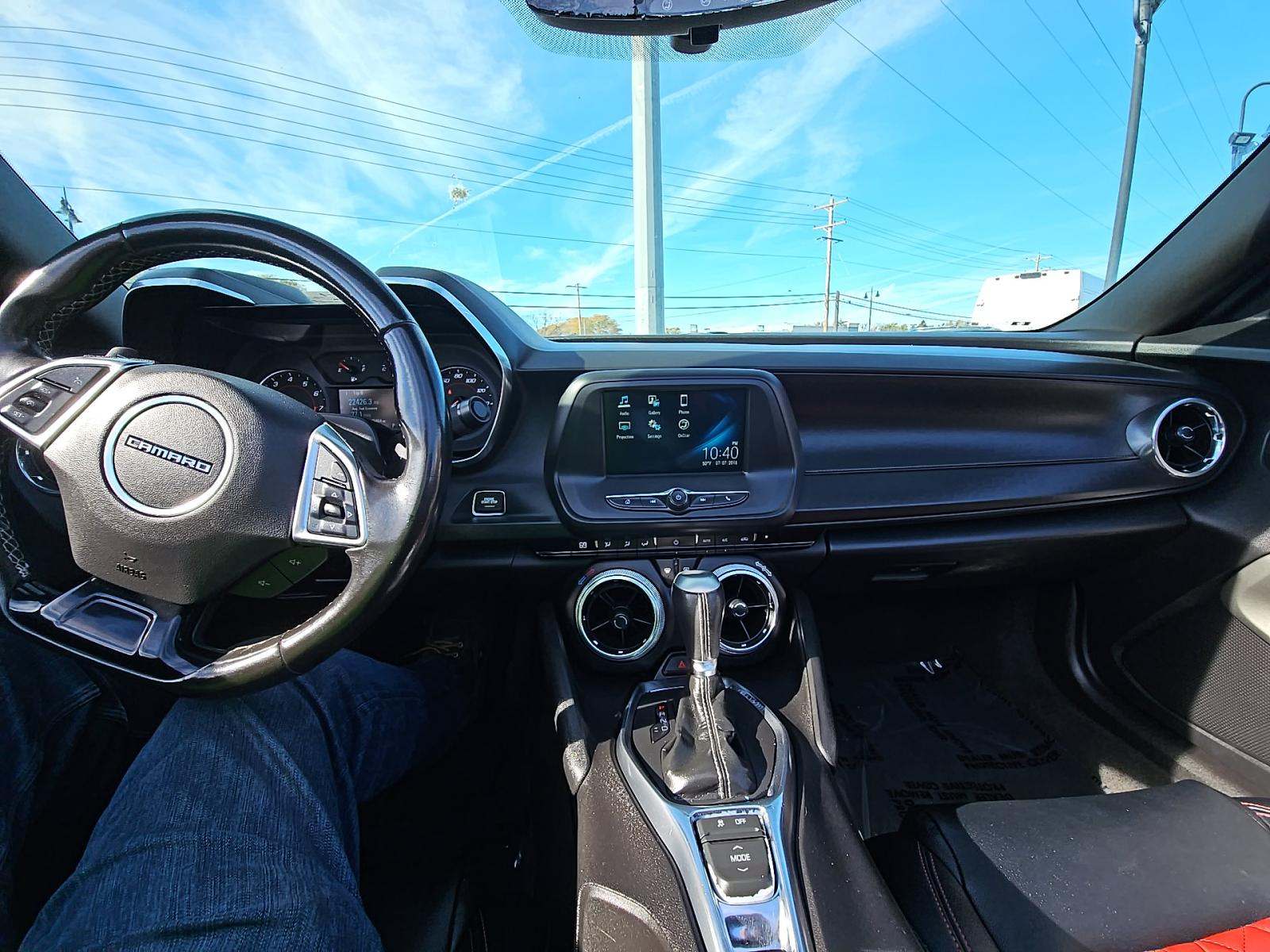 2018 Chevrolet Camaro 1LT RWD