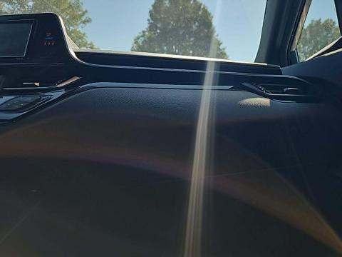 2018 Toyota C-HR XLE Premium FWD