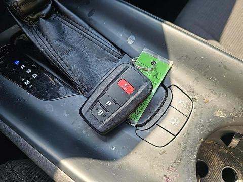 2018 Toyota C-HR XLE Premium FWD