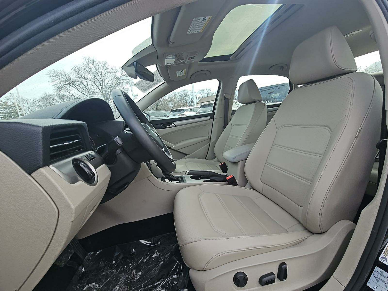 2022 Volkswagen Passat 2.0T SE FWD