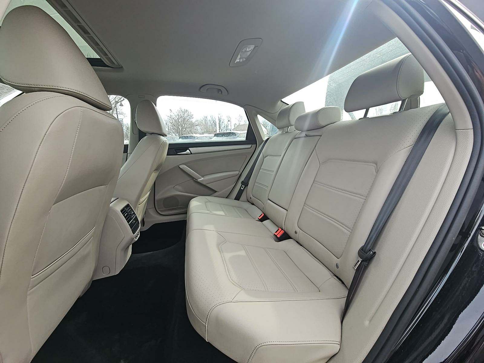 2022 Volkswagen Passat 2.0T SE FWD