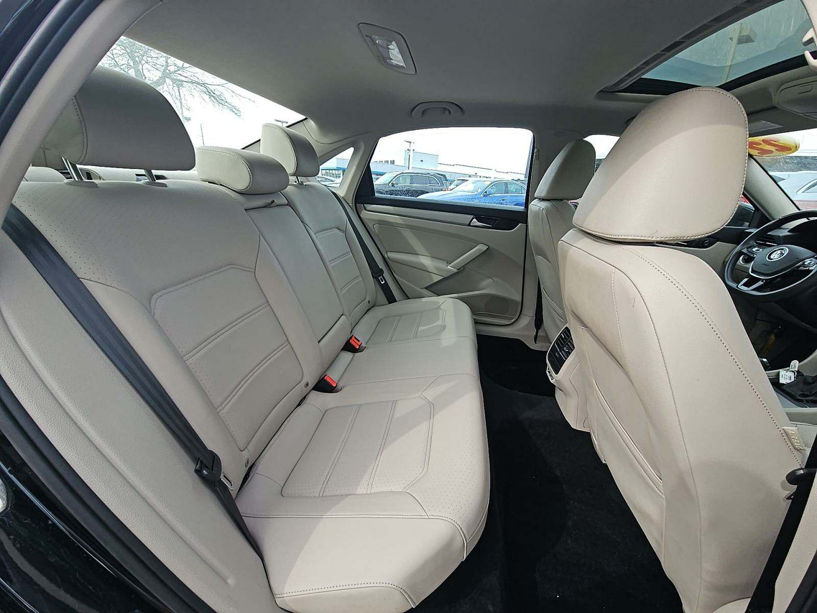 2022 Volkswagen Passat 2.0T SE FWD