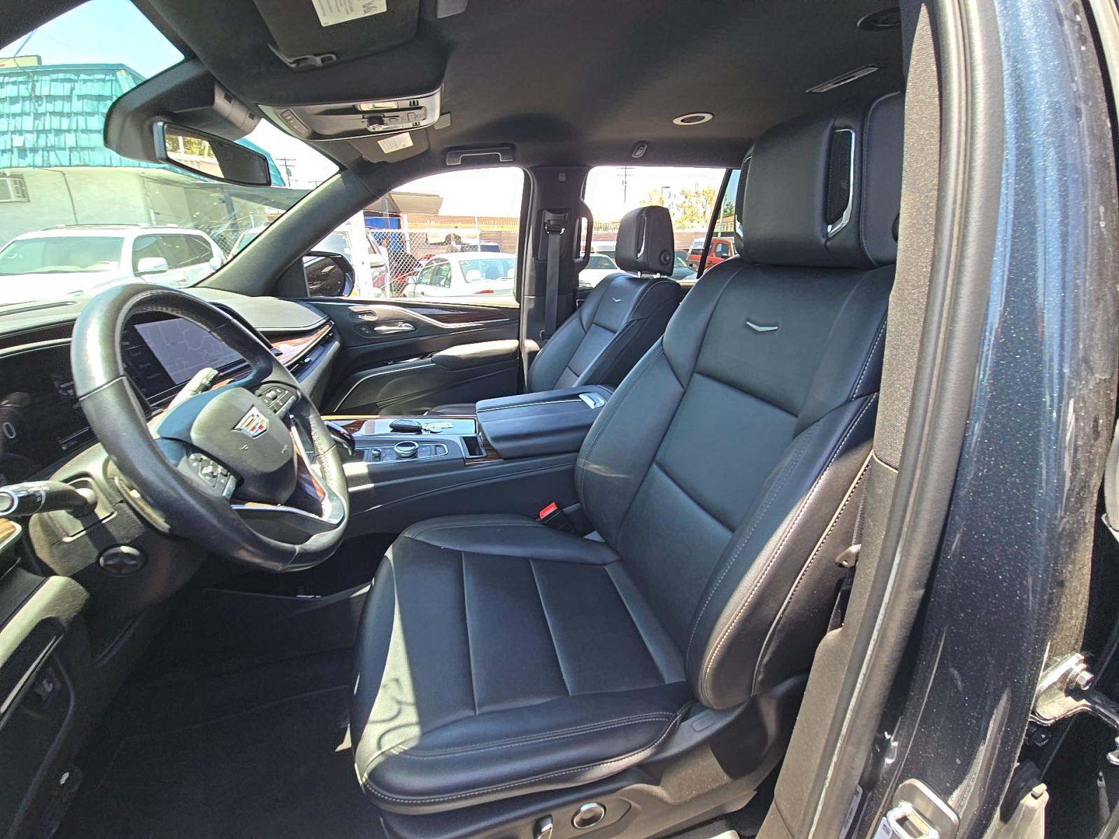 2021 Cadillac Escalade Luxury RWD