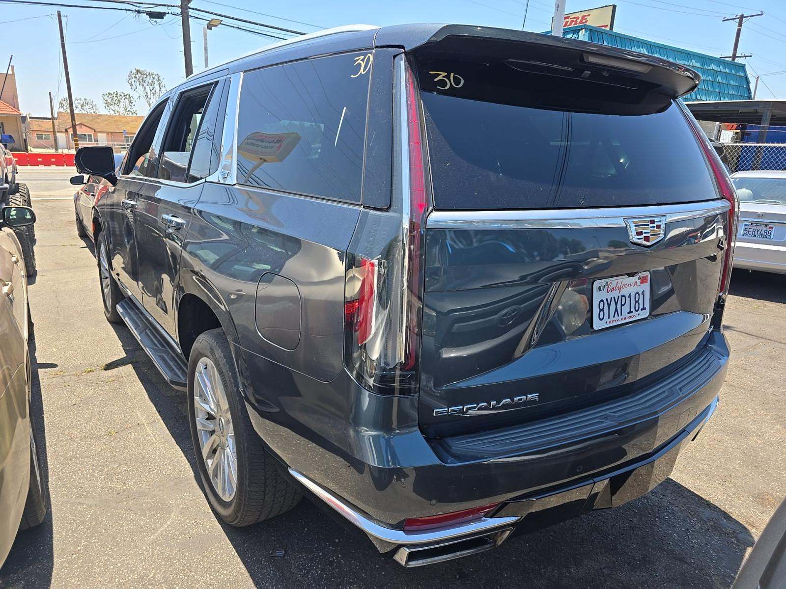 2021 Cadillac Escalade Luxury RWD