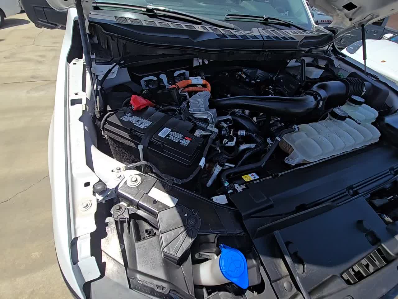 2024 Ford F-150 Hybrid XLT AWD