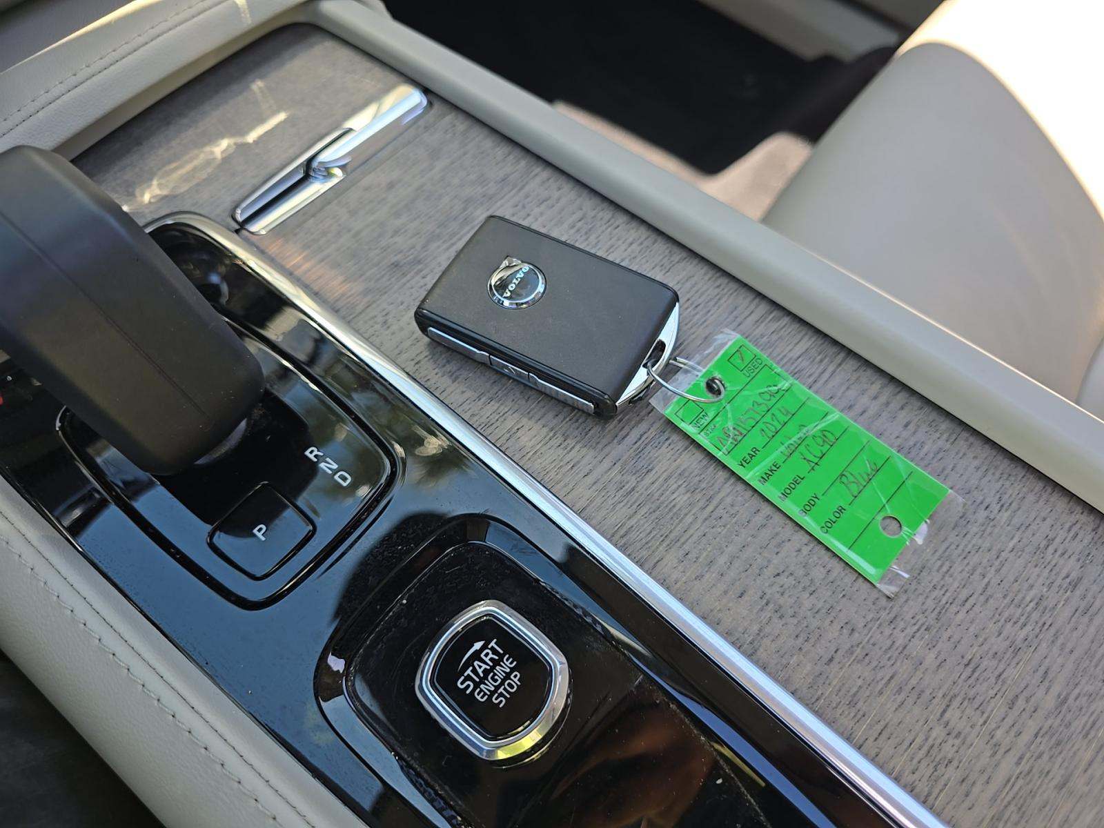 2024 Volvo XC90 Recharge T8 Plus AWD