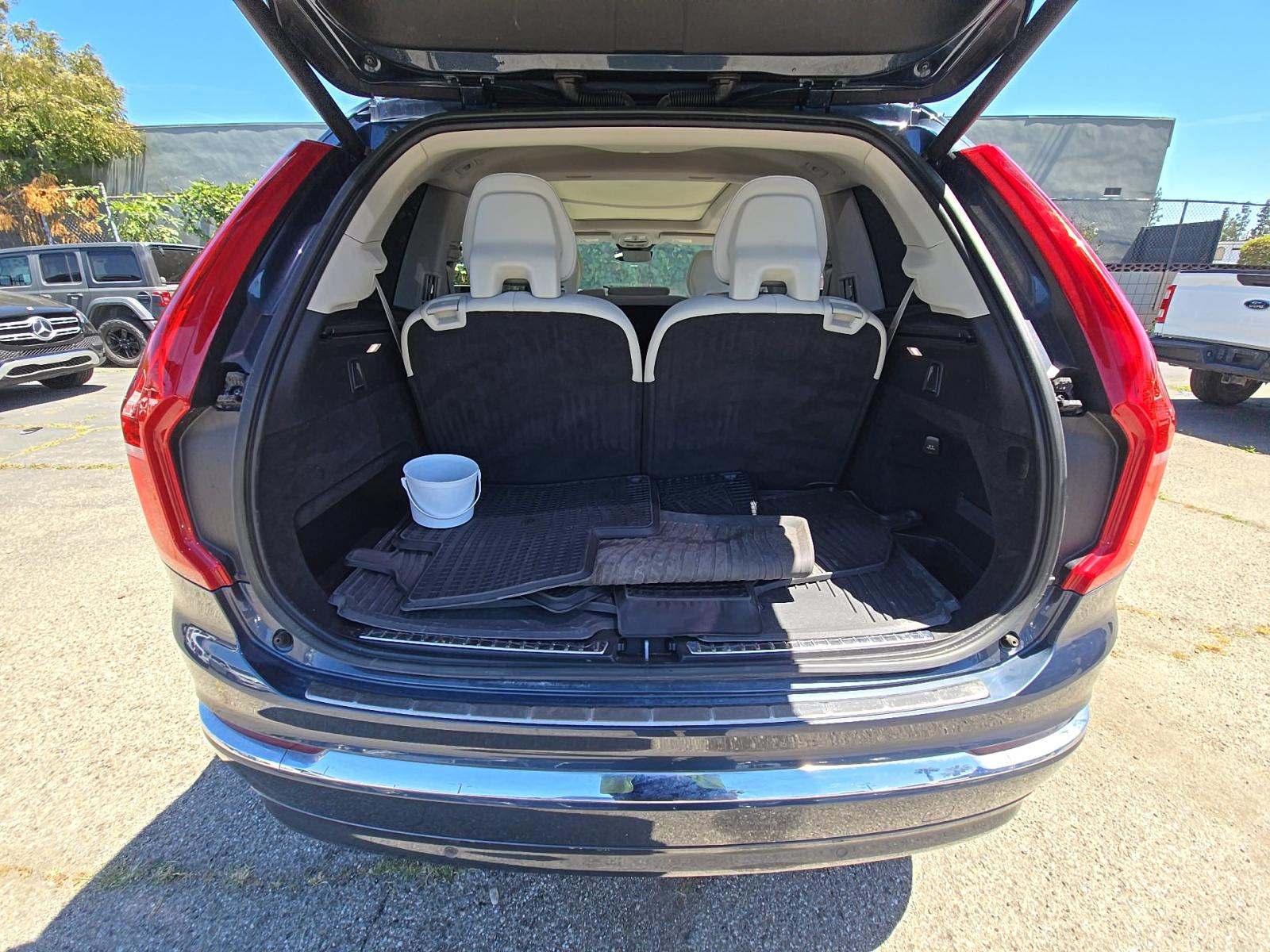 2024 Volvo XC90 Recharge T8 Plus AWD
