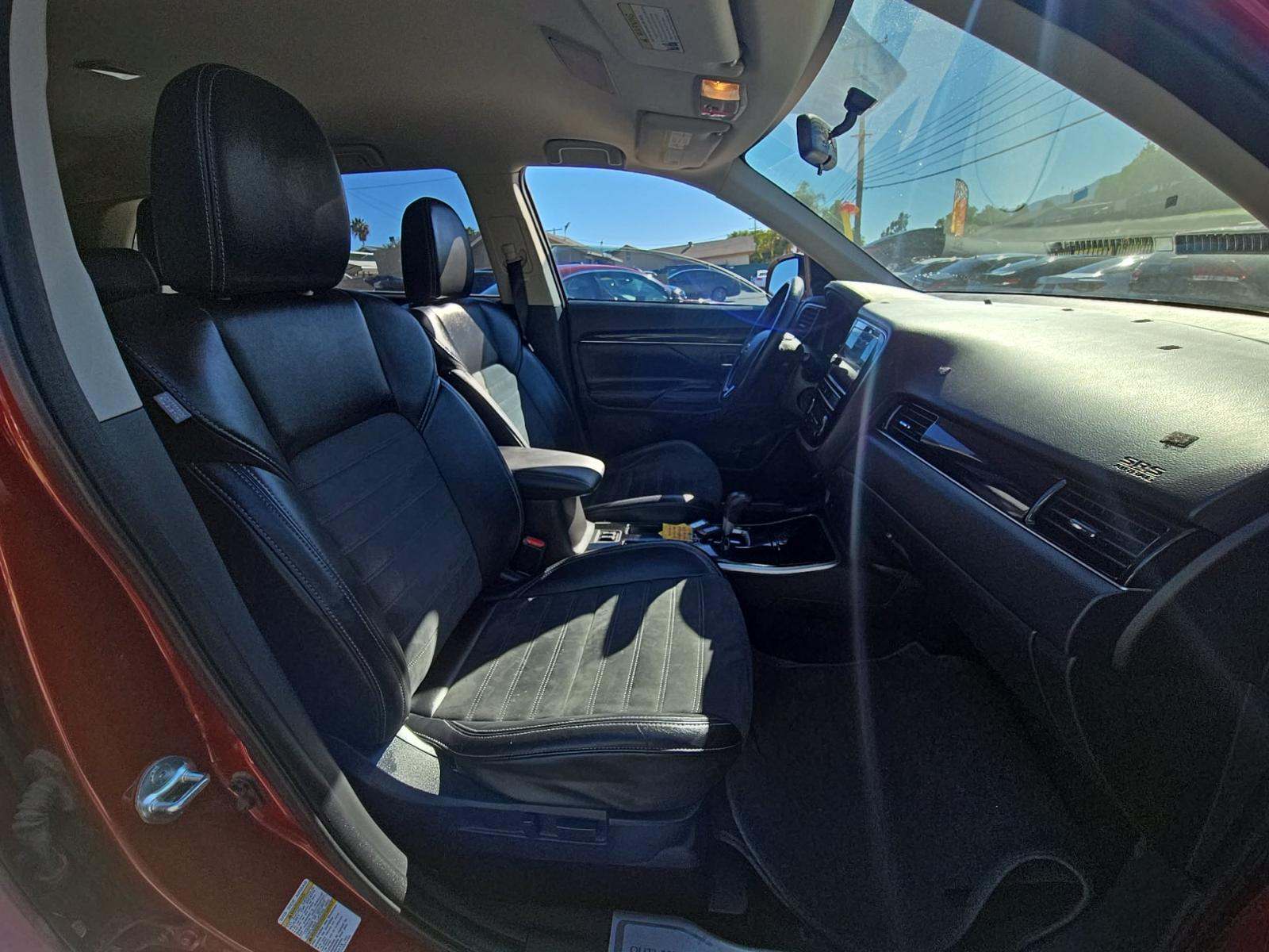 2019 Mitsubishi Outlander SE FWD