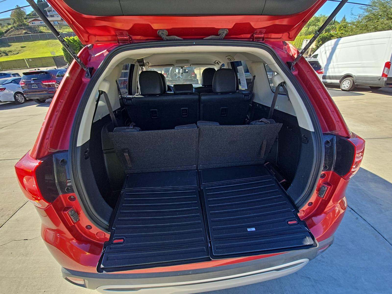 2019 Mitsubishi Outlander SE FWD