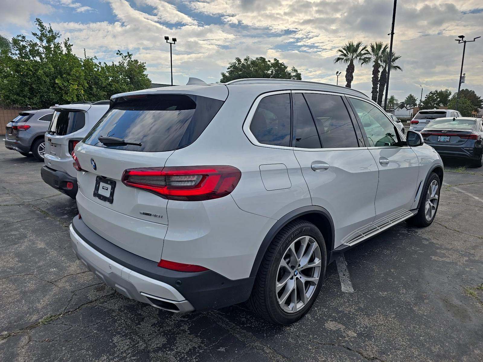 2022 BMW X5 sDrive40i RWD