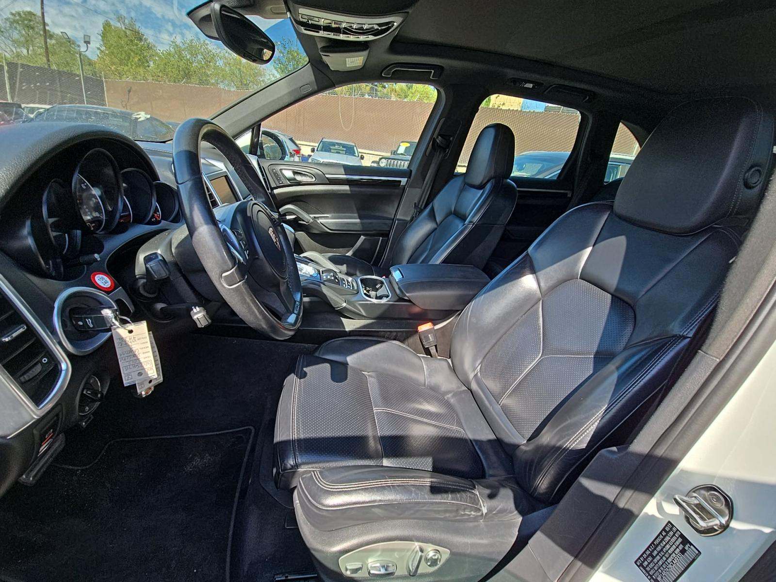 2012 Porsche Cayenne S AWD