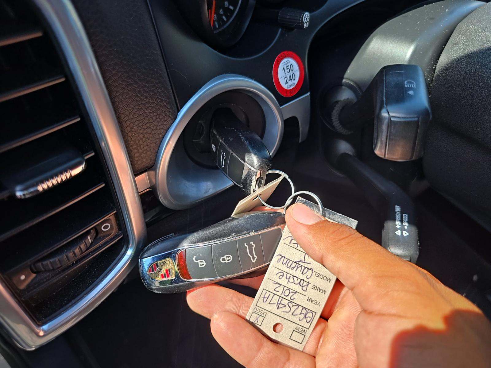 2012 Porsche Cayenne S AWD