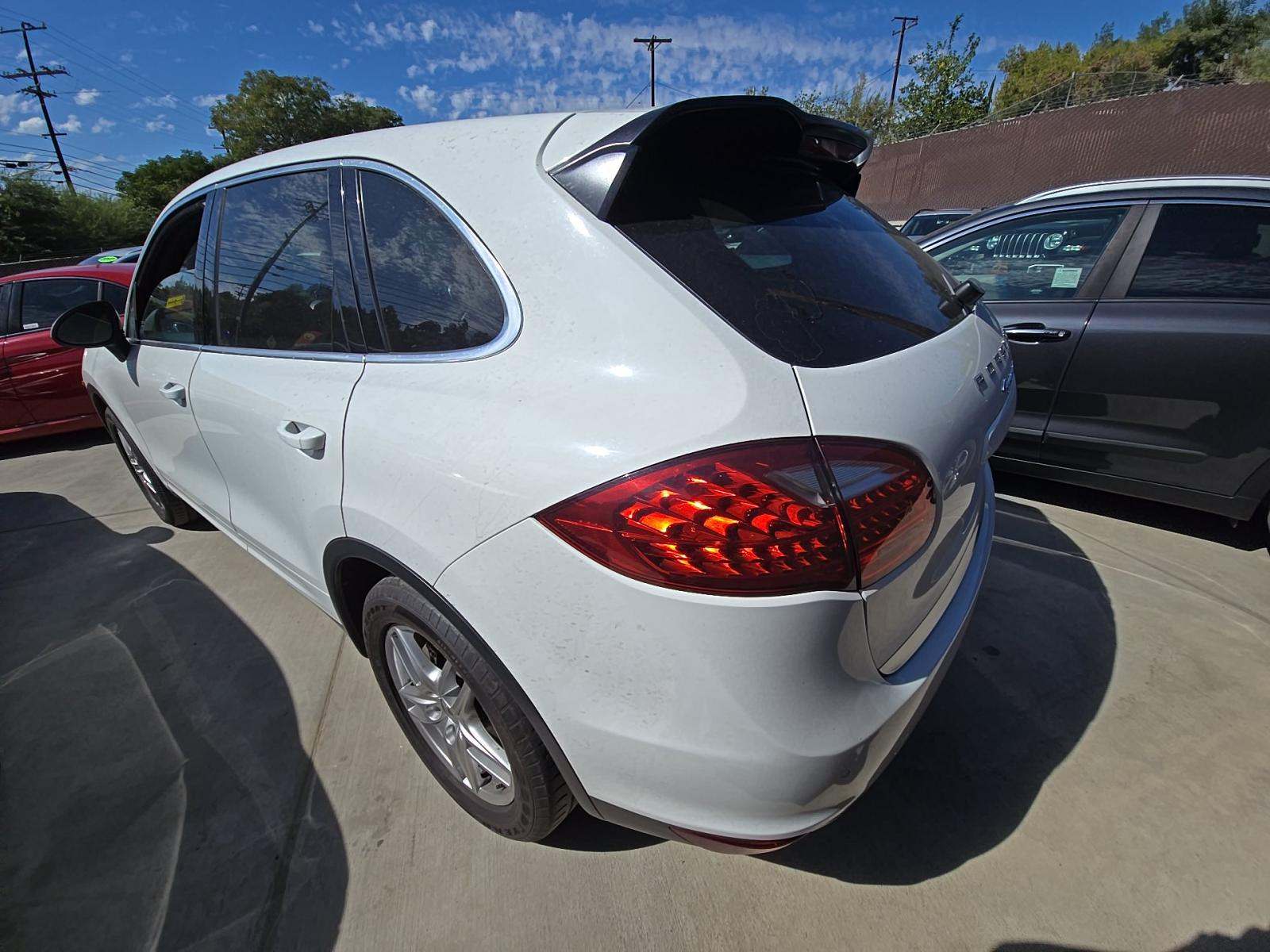 2012 Porsche Cayenne S AWD