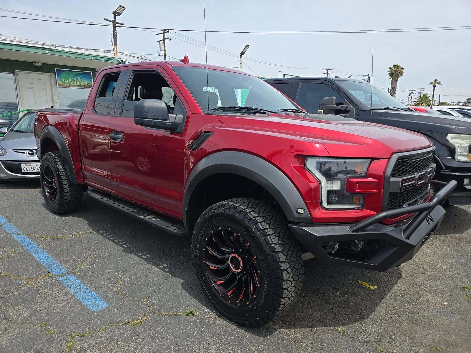 FORD F-150 - 4
