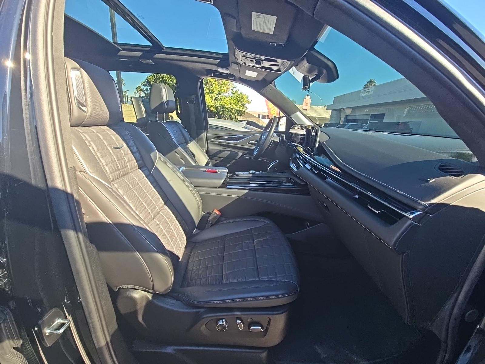 2024 Cadillac Escalade V-Series AWD