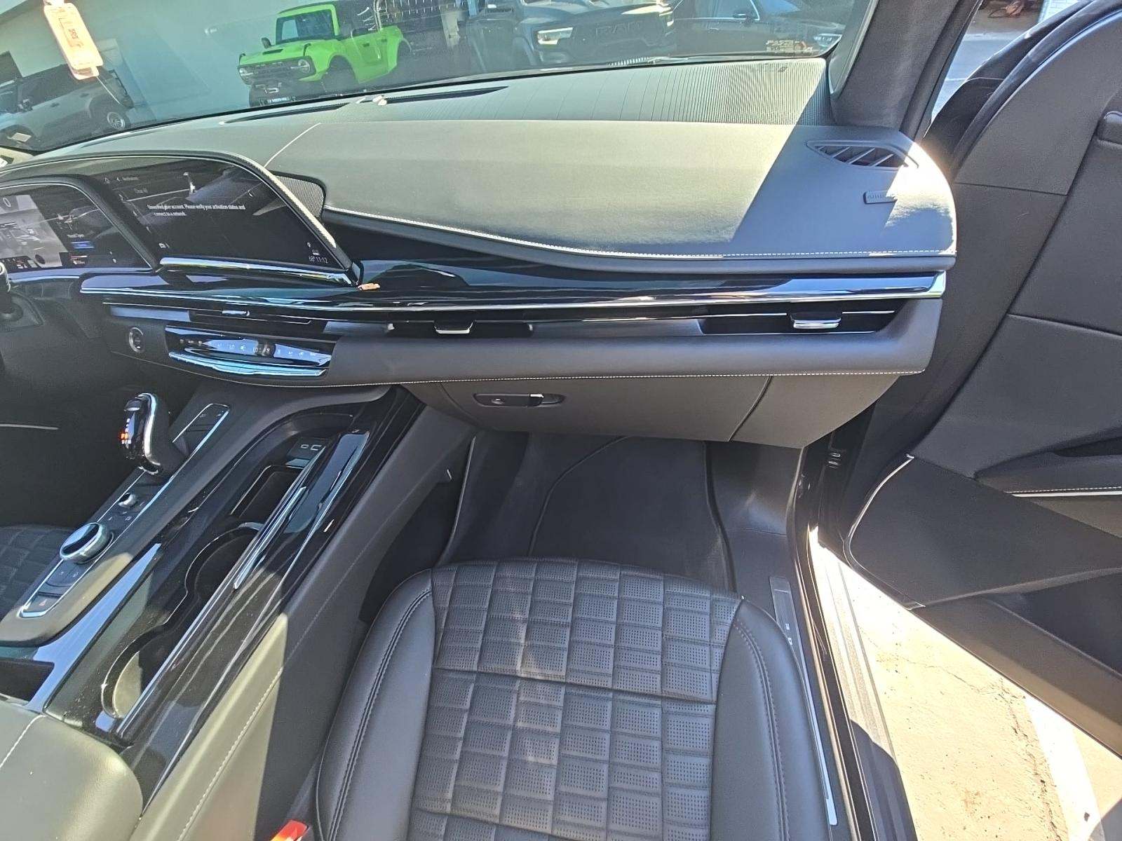 2024 Cadillac Escalade V-Series AWD