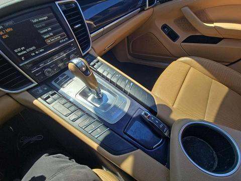 2016 Porsche Panamera Edition RWD