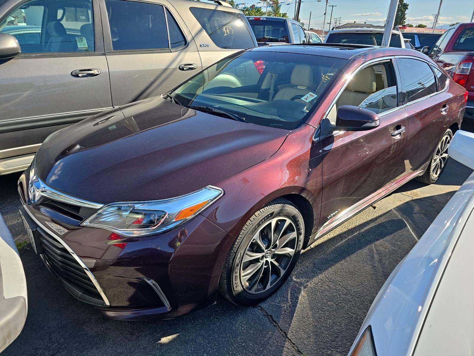 2016 Toyota Avalon Hybrid XLE Premium FWD