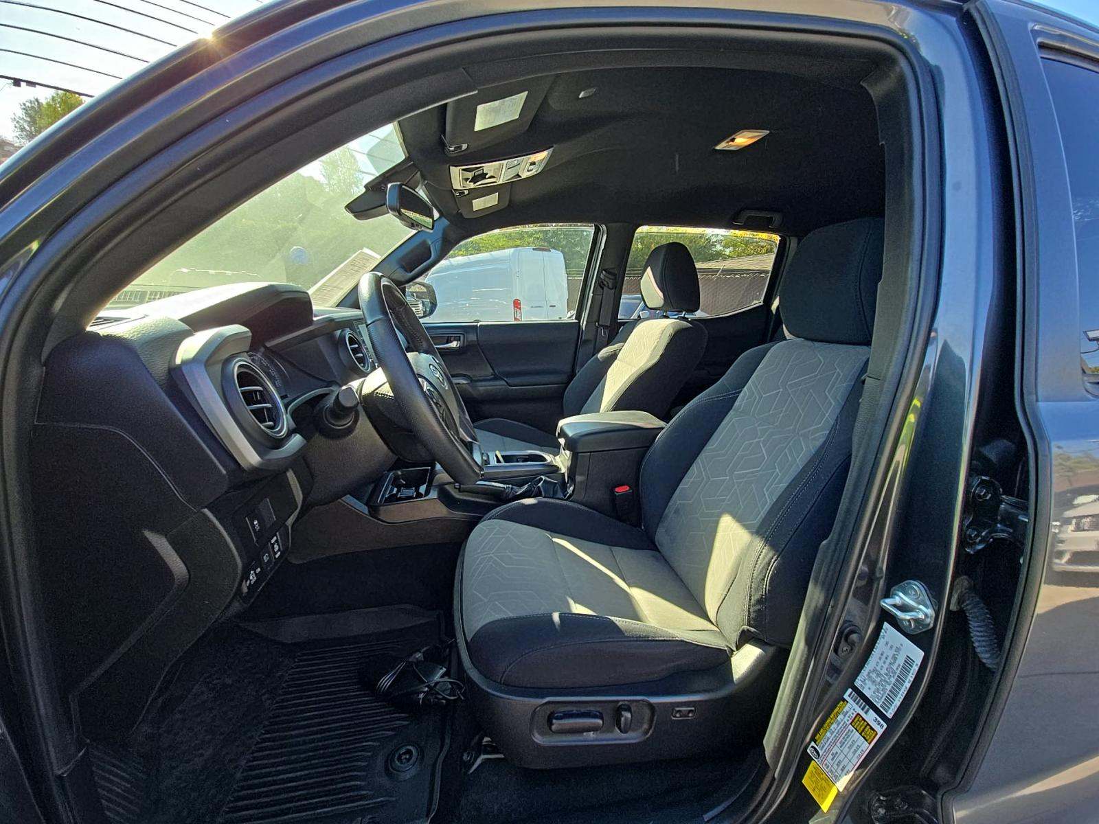2022 Toyota Tacoma TRD Off-Road AWD