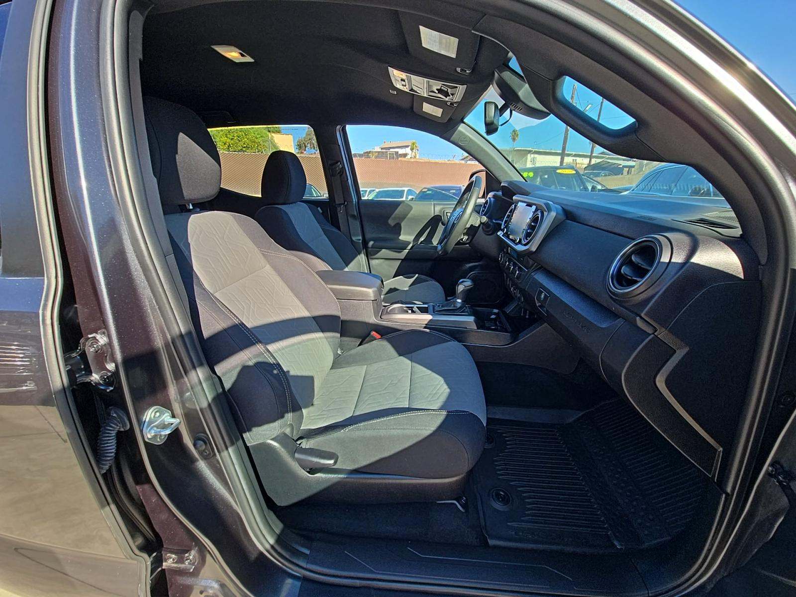 2022 Toyota Tacoma TRD Off-Road AWD