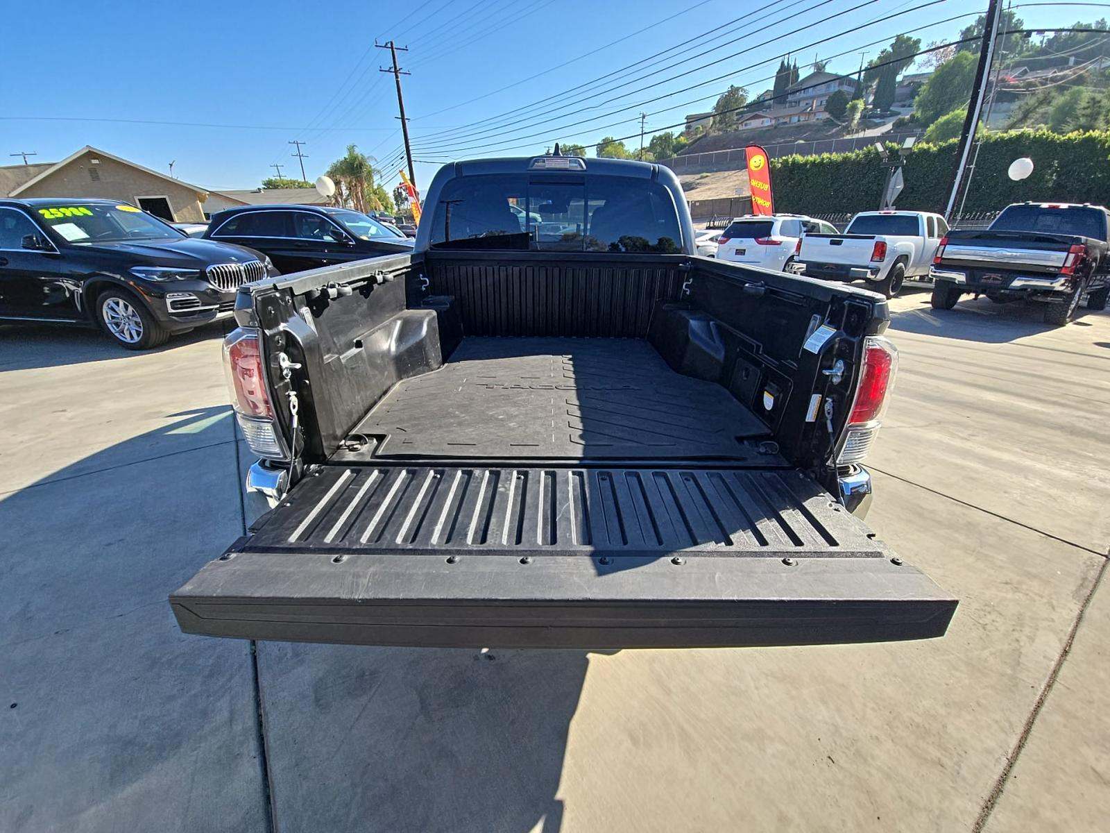 2022 Toyota Tacoma TRD Off-Road AWD