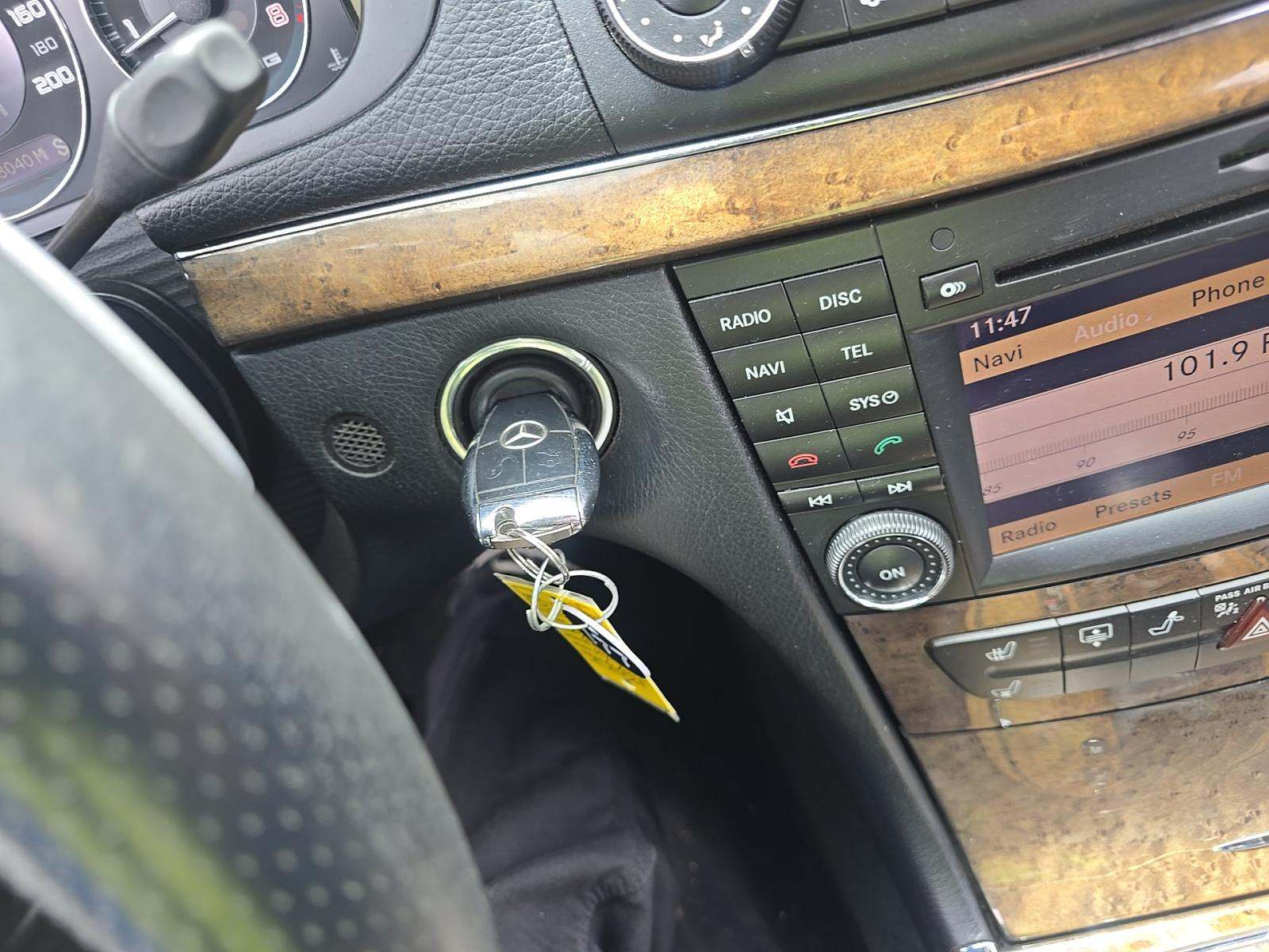 MERCEDES-BENZ E-CLASS - 8