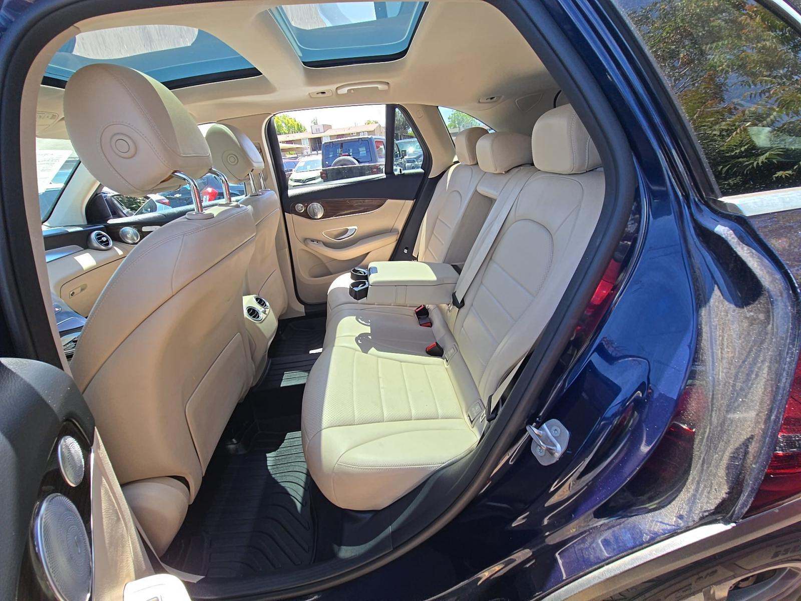 2017 Mercedes-Benz GLC GLC 300 AWD