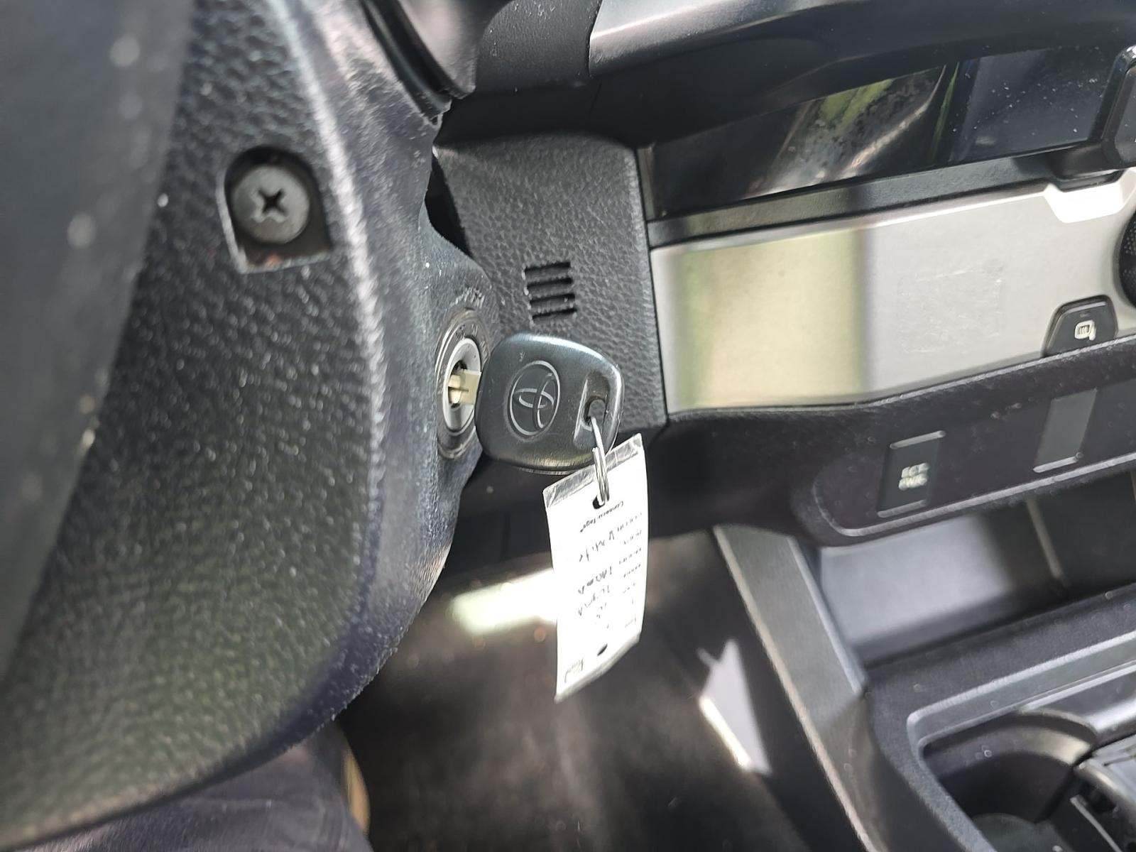 2018 Toyota Tacoma SR RWD