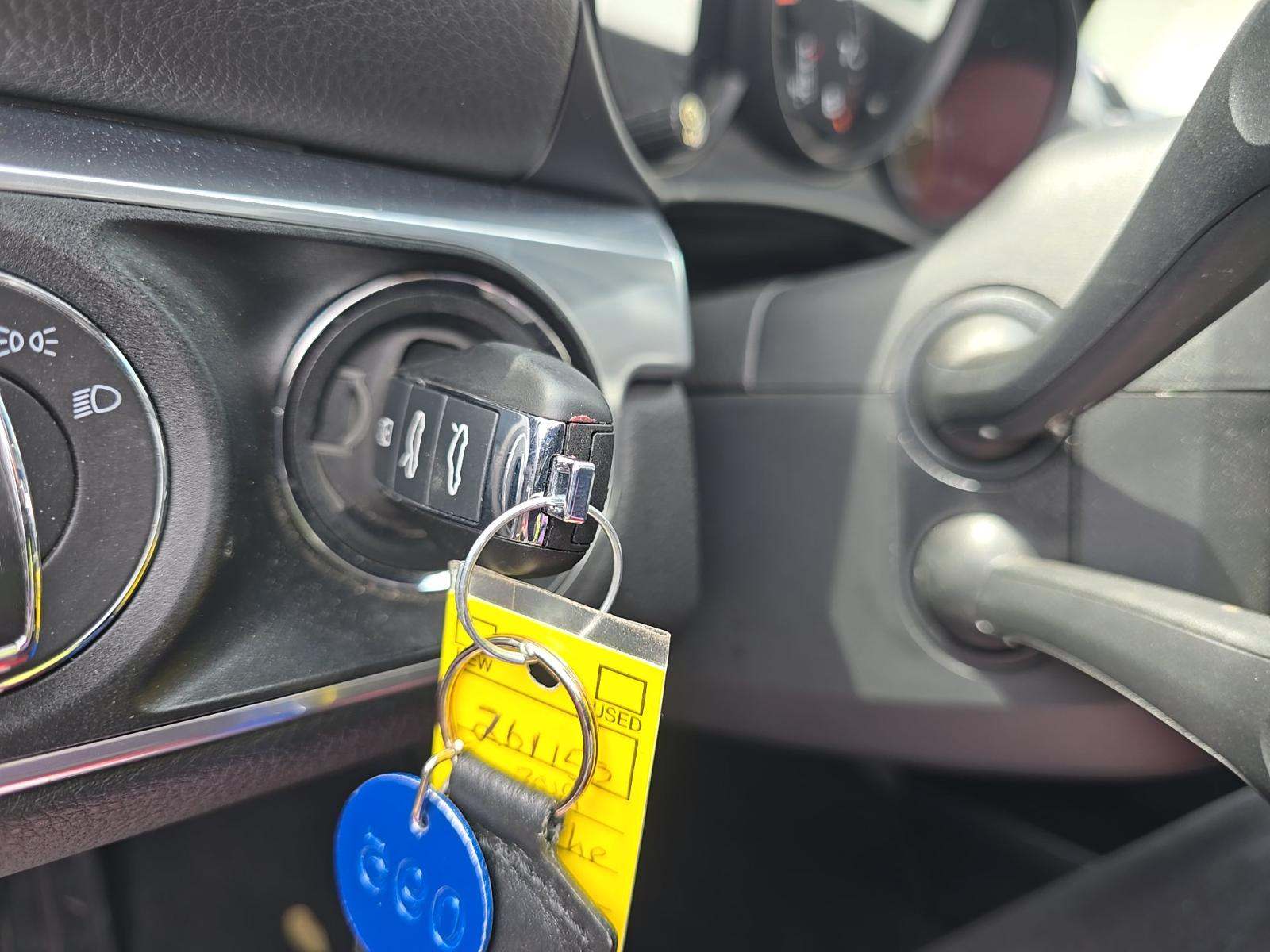 2019 Porsche 718 Cayman Base RWD