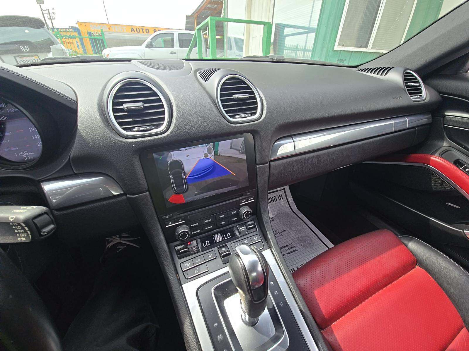 2019 Porsche 718 Cayman Base RWD