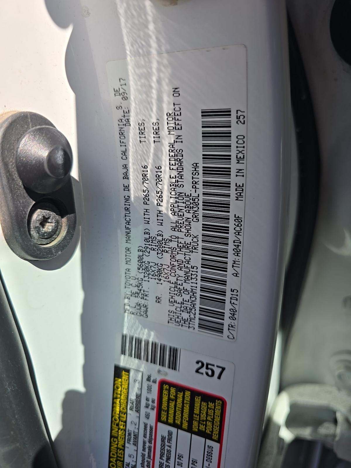 2017 Toyota Tacoma TRD Off-Road AWD