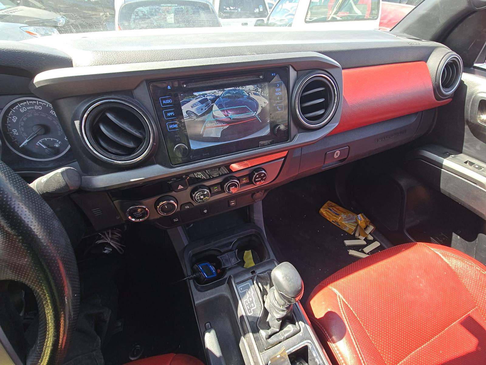 2017 Toyota Tacoma TRD Off-Road AWD