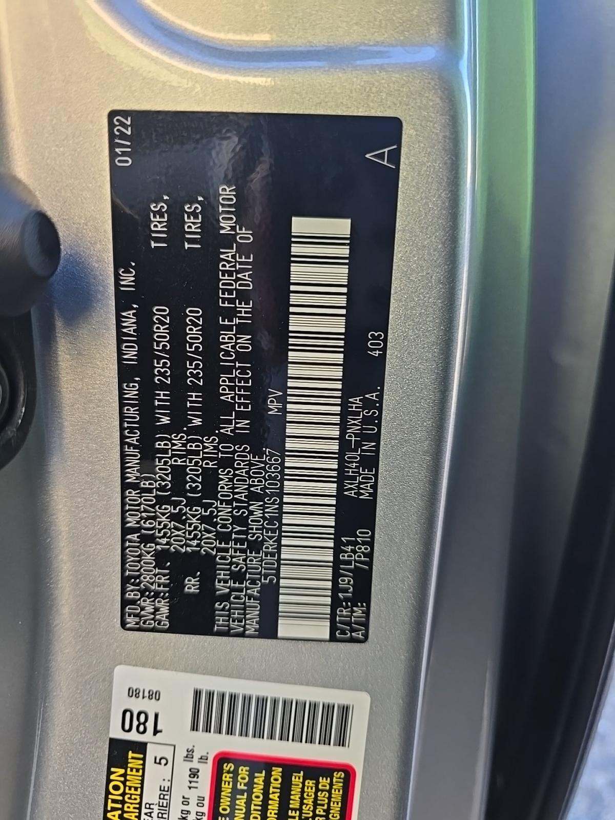 2022 Toyota Sienna Platinum FWD