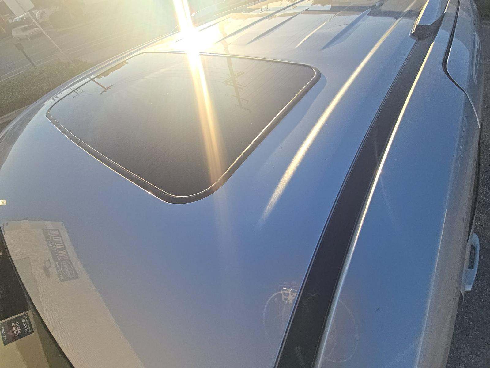 2022 Toyota Sienna Platinum FWD