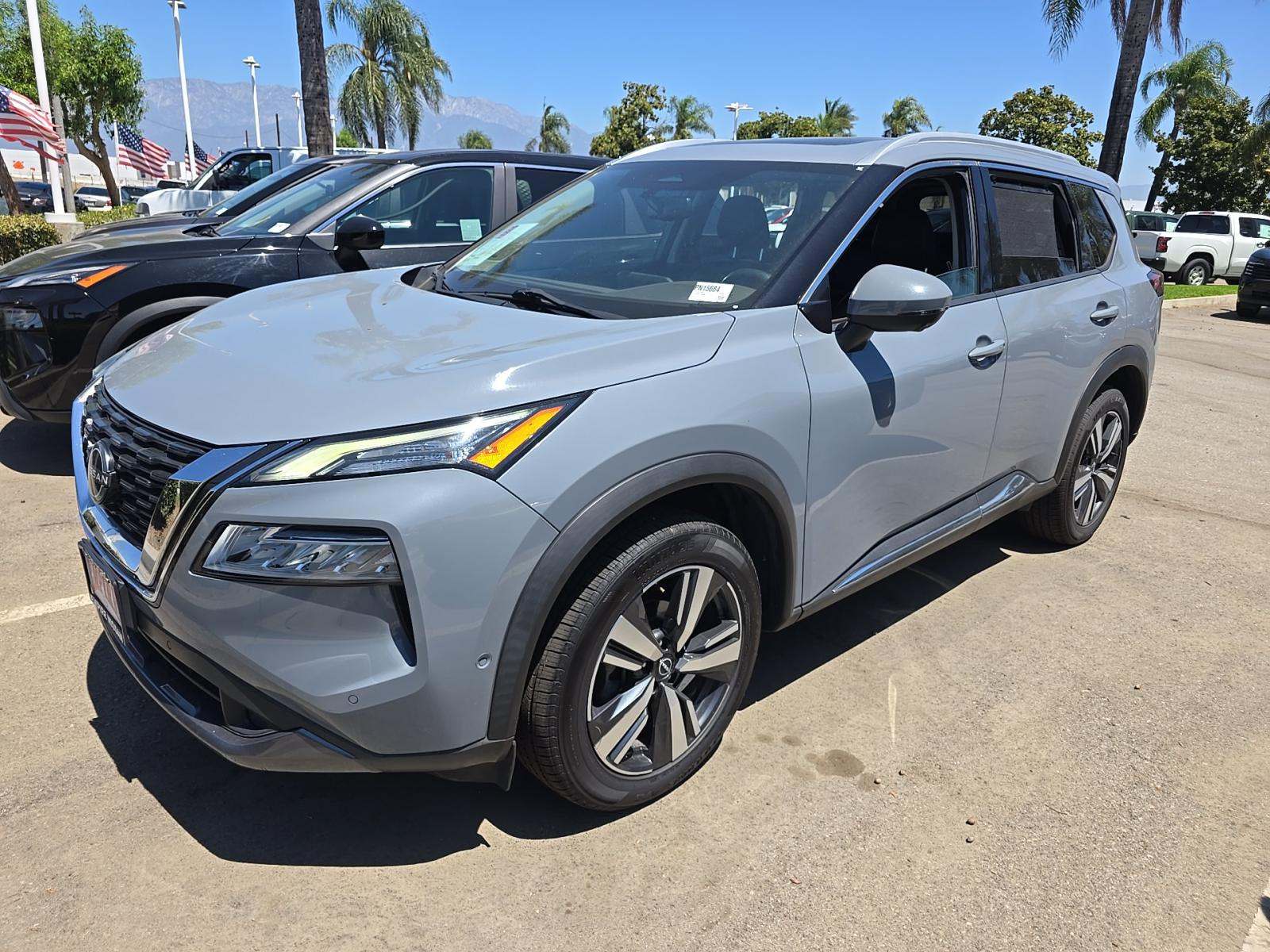 2023 Nissan Rogue SL FWD