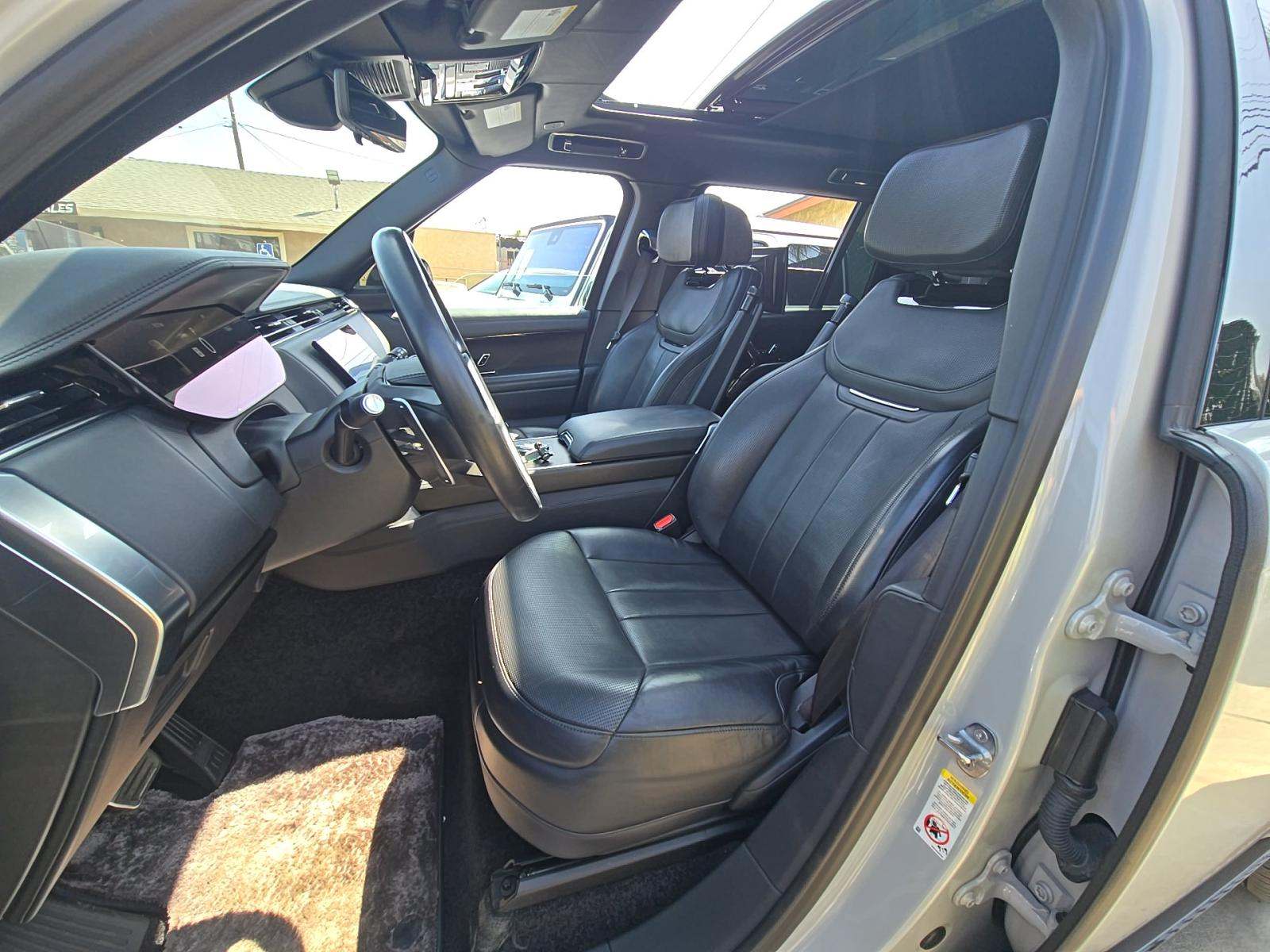 2023 Land Rover Range Rover SV LWB AWD