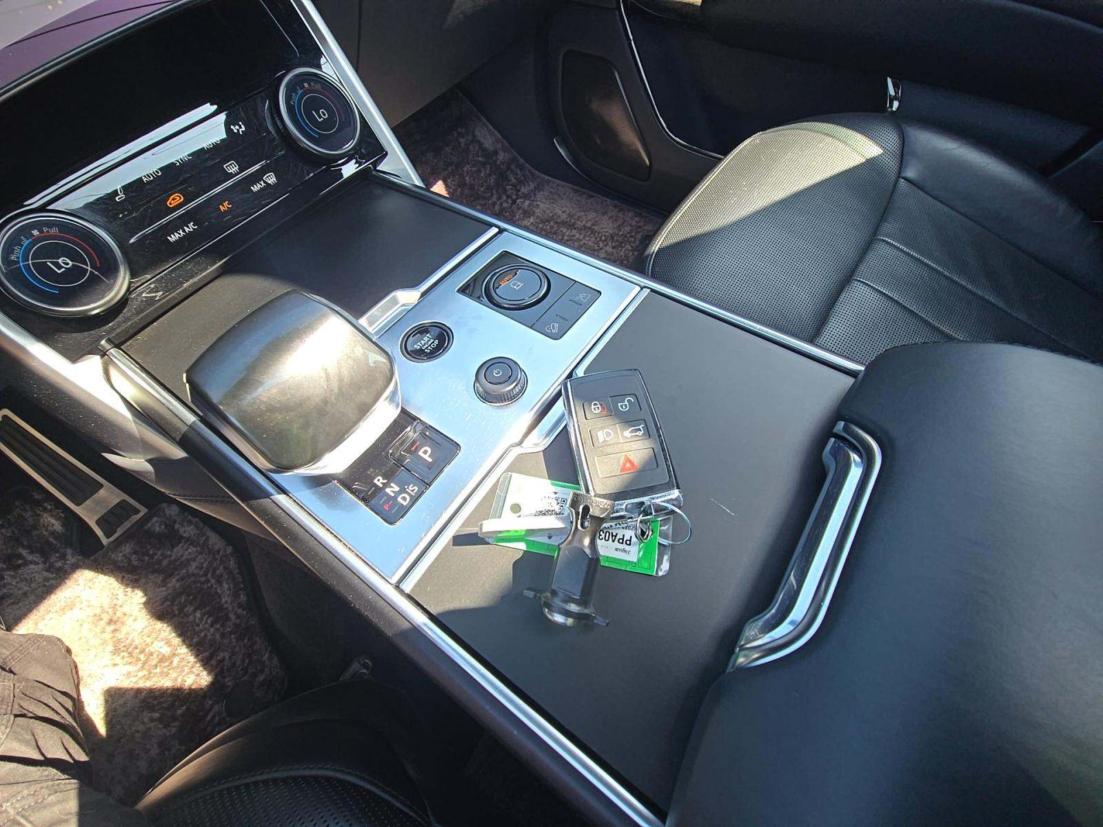2023 Land Rover Range Rover SV LWB AWD