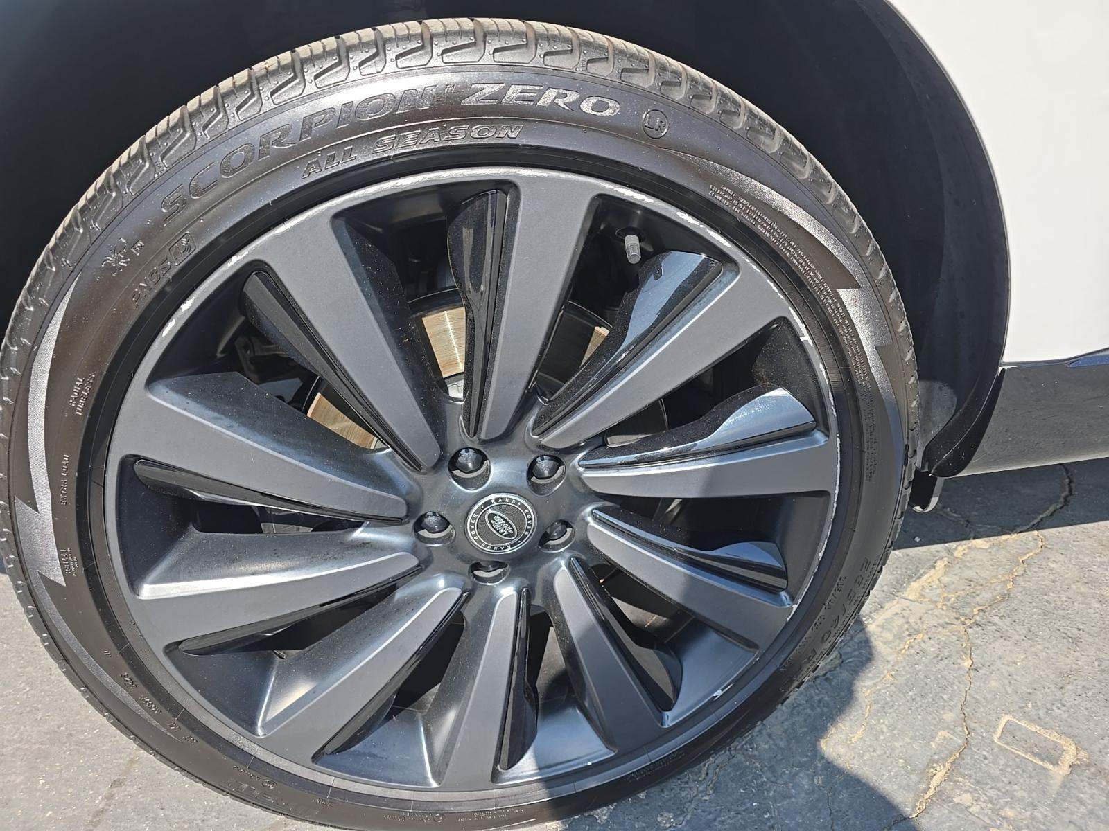 2023 Land Rover Range Rover SV LWB AWD