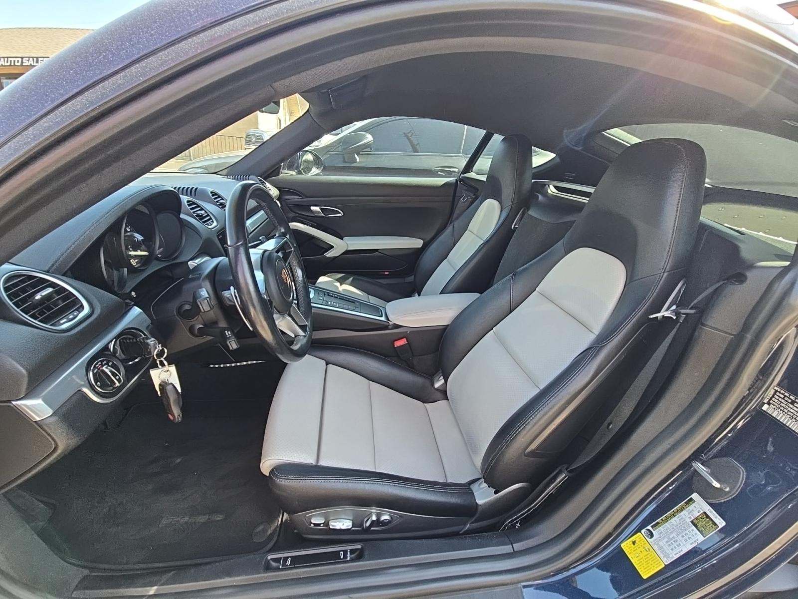 2018 Porsche 718 Cayman Base RWD