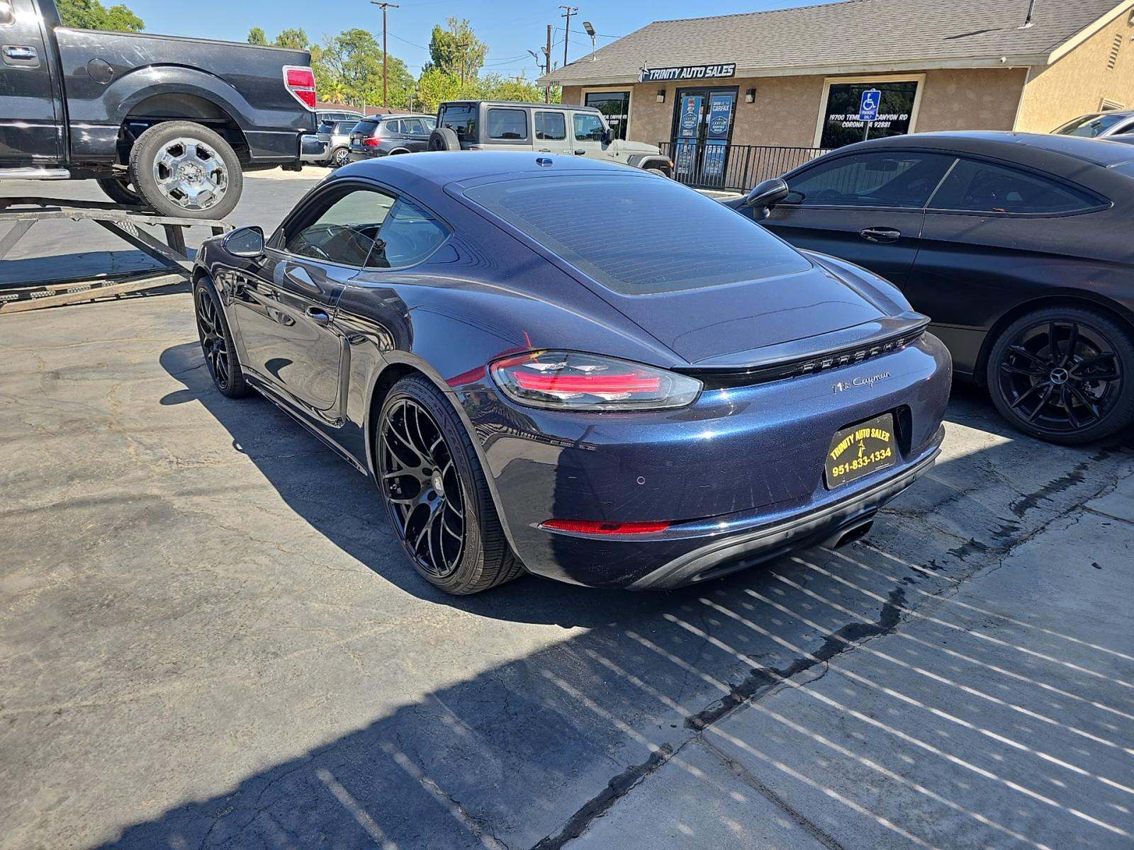 2018 Porsche 718 Cayman Base RWD