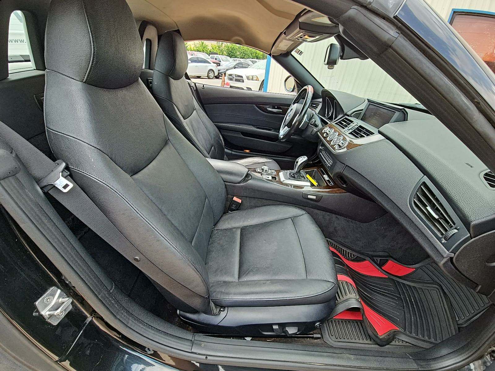 2012 BMW Z4 sDrive35i RWD