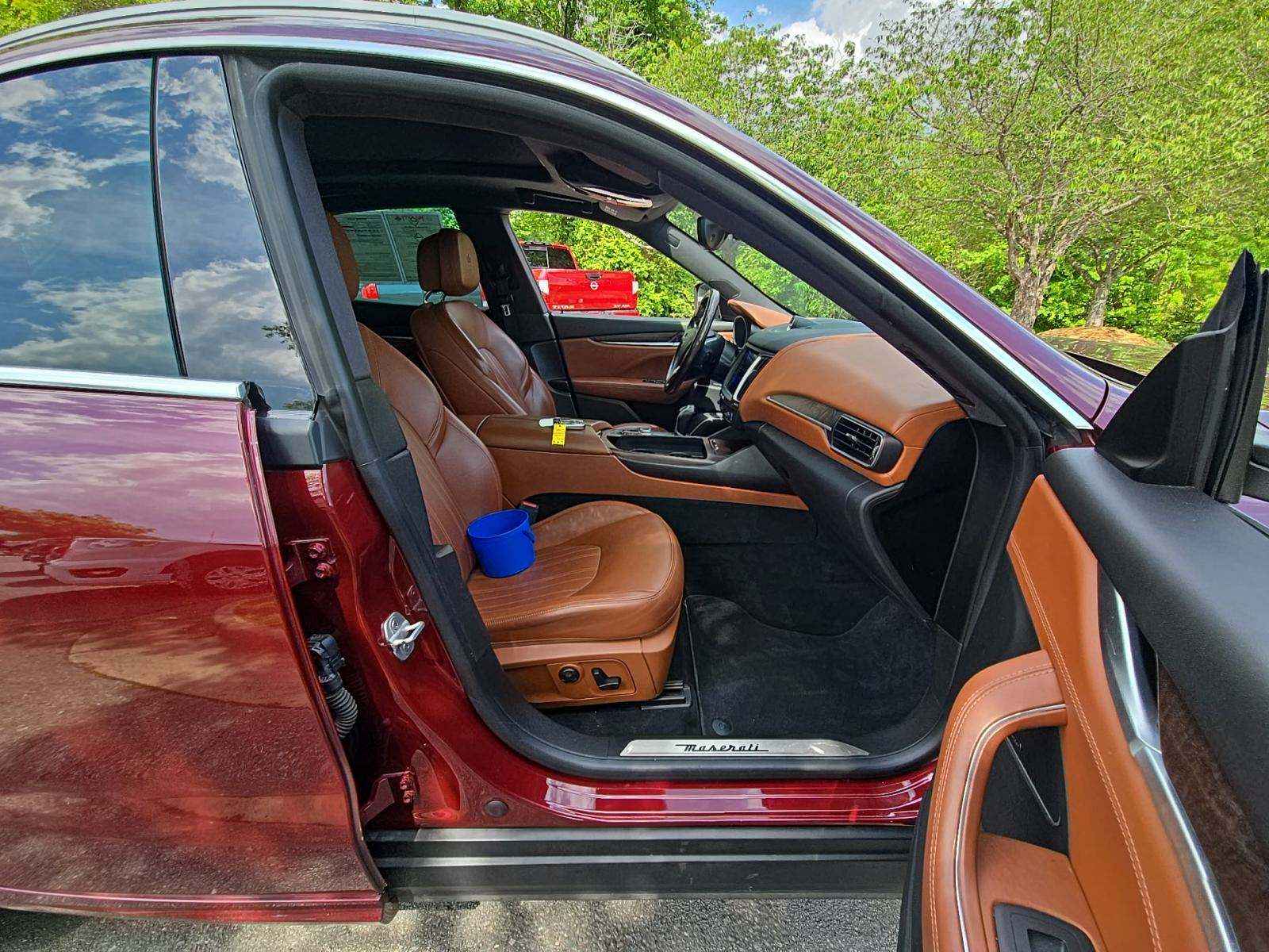 2017 Maserati Levante Base AWD