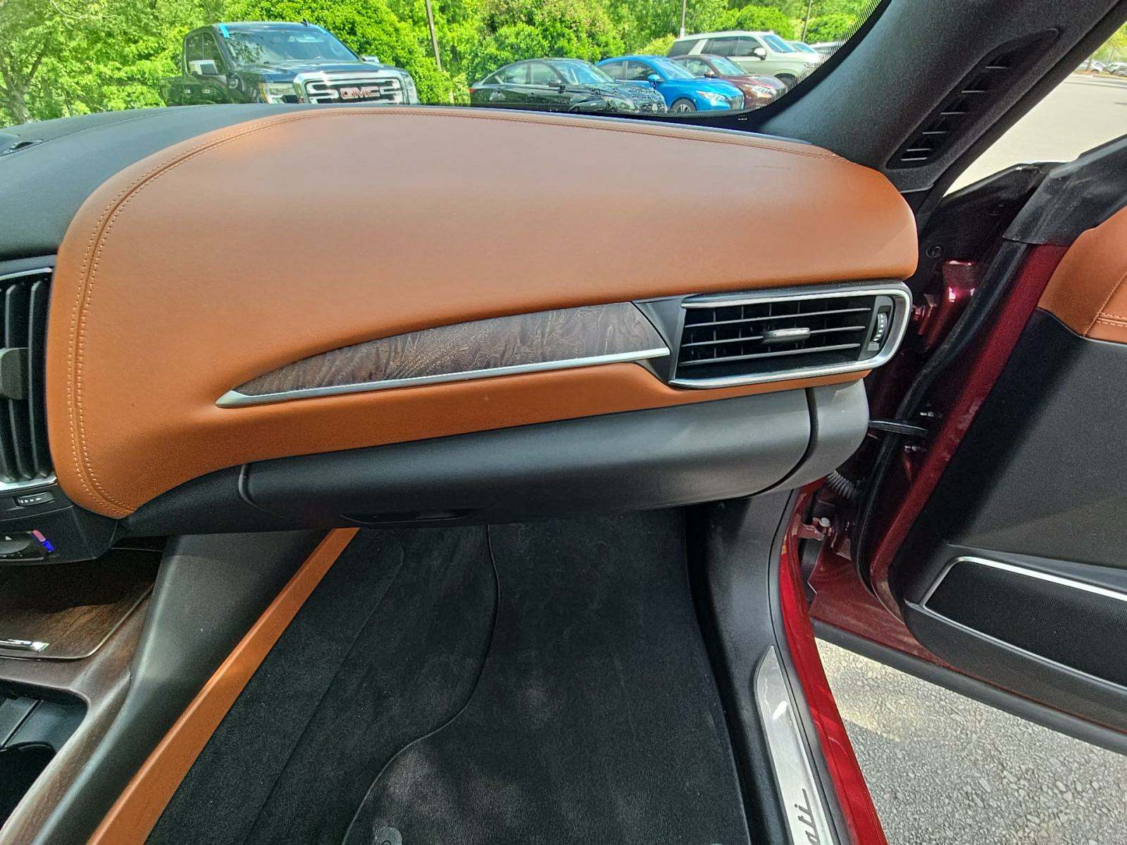 2017 Maserati Levante Base AWD